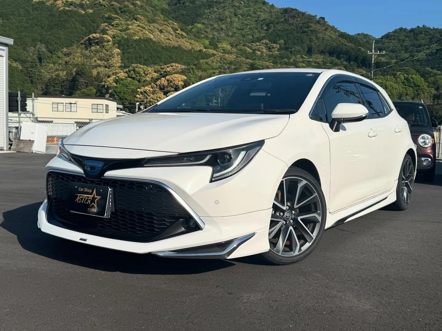 R2年カローラスポーツ買取有難う御座います！