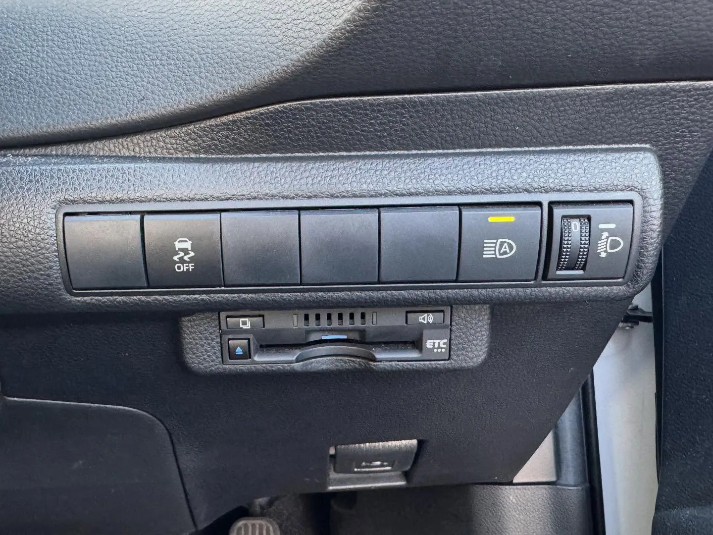 R2年カローラスポーツ買取有難う御座います！