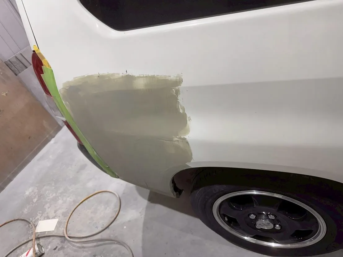 プロボックスハイブリッドの板金修理させて頂きました😊