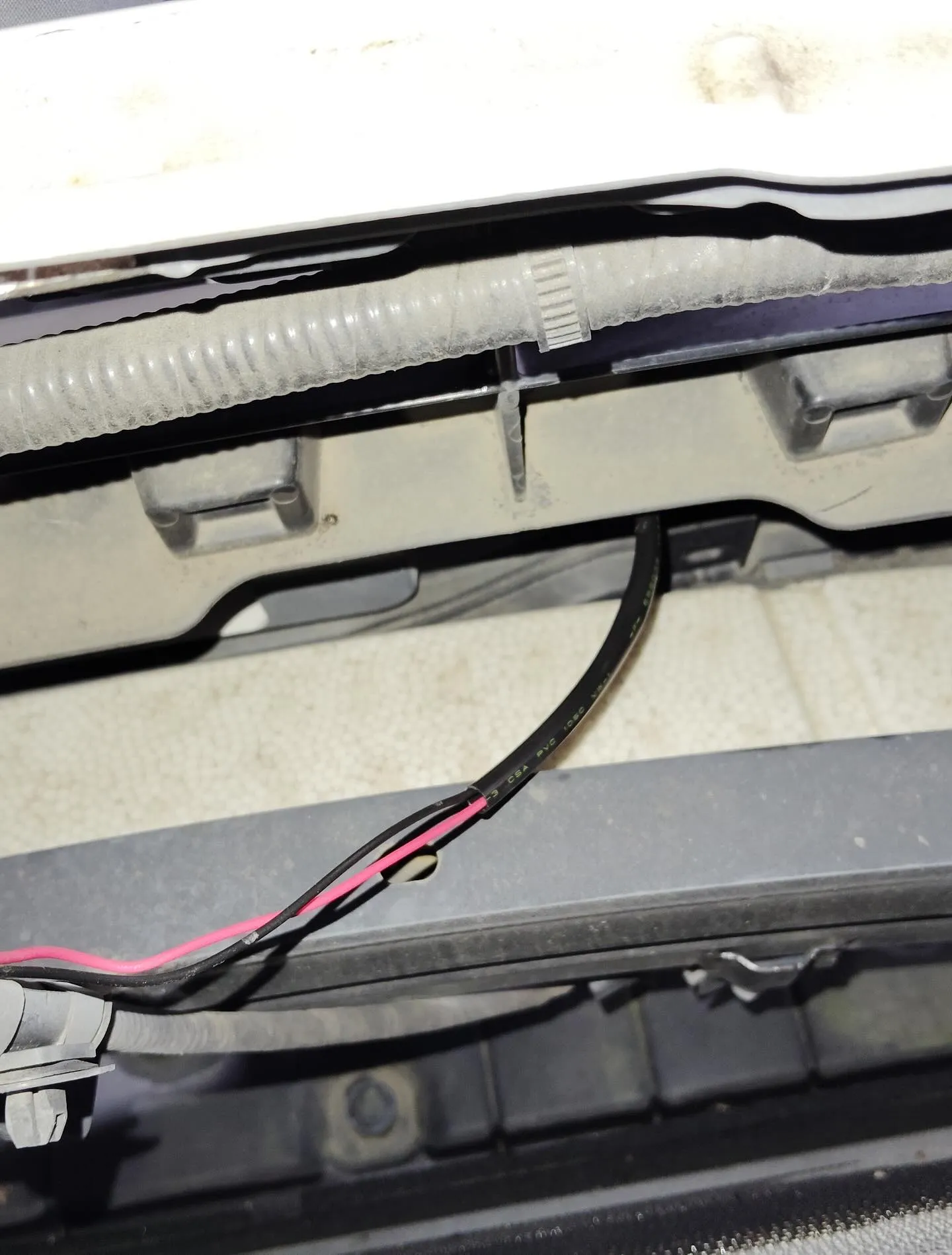 久々販売車両で字光式取付🤔