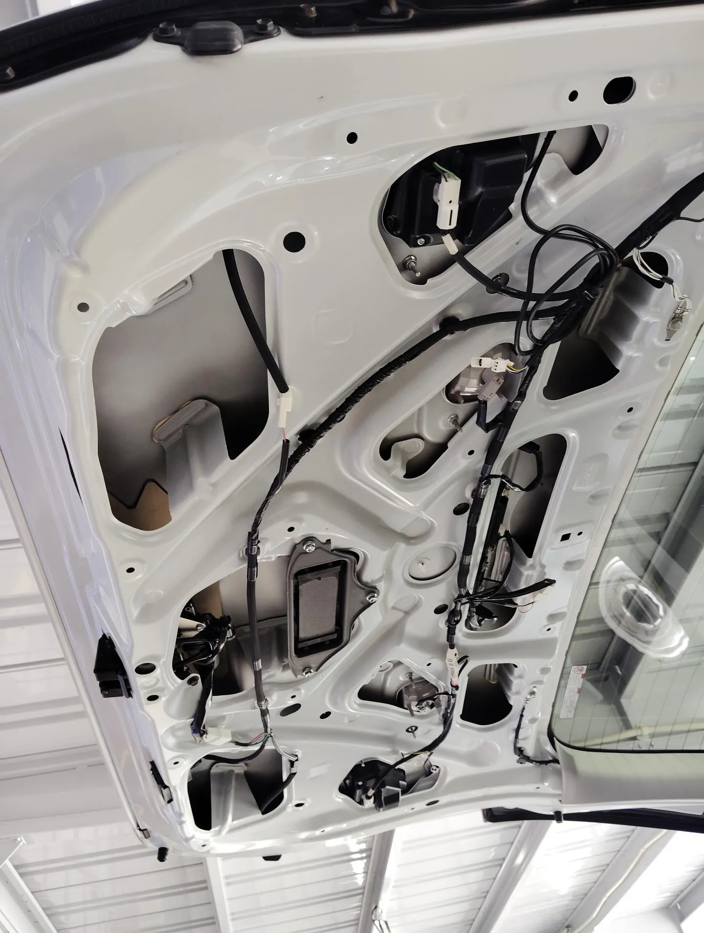 久々販売車両で字光式取付🤔